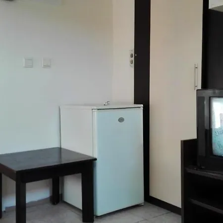 Apartment 1 In Nikea Park *